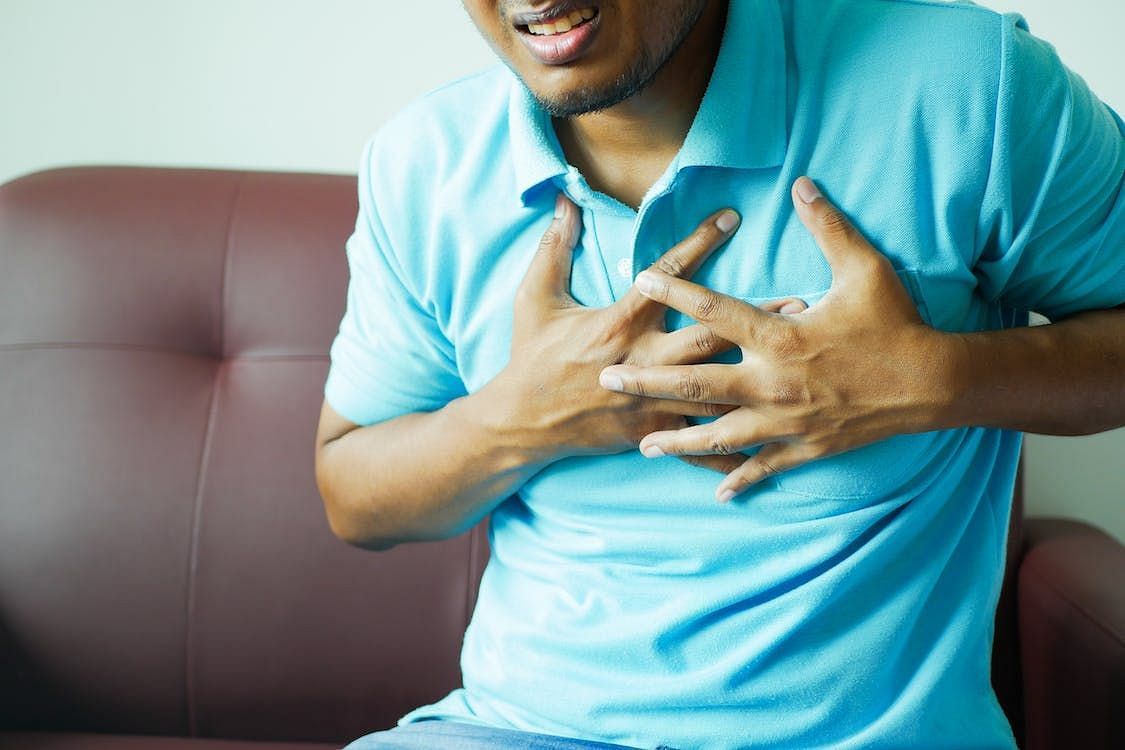 COVID-19 is known to promote inflammation throughout the body, including the chest wall. (Towfiqu barbhuiya/ Pexels)